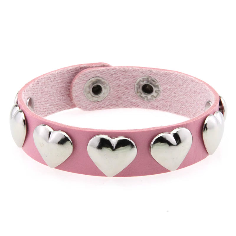 Armband Nietenherzen