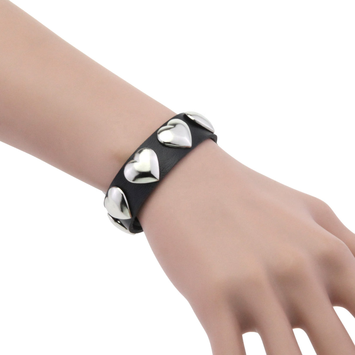 Armband Nietenherzen