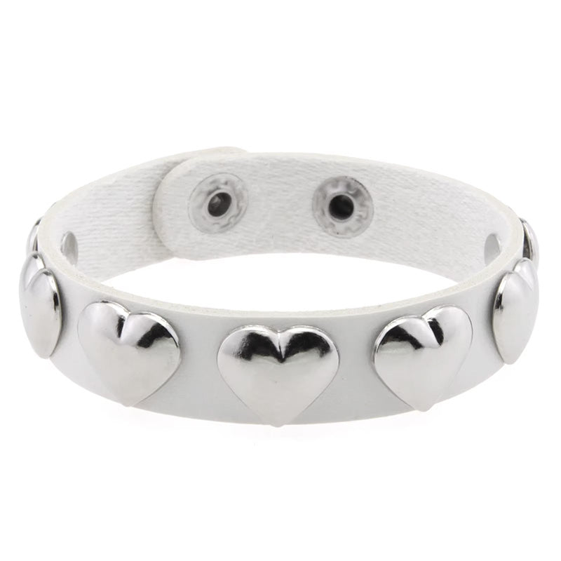 Armband Nietenherzen