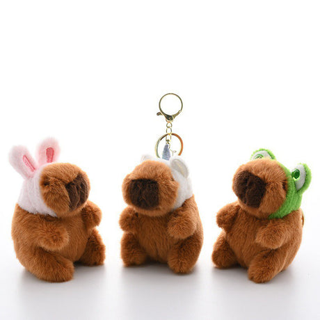 Schlüsselanhänger Plüsch Capybara mit Tiermütze