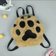 flauschige Pfotentasche (Rucksack/Umhängetasche und mehr)