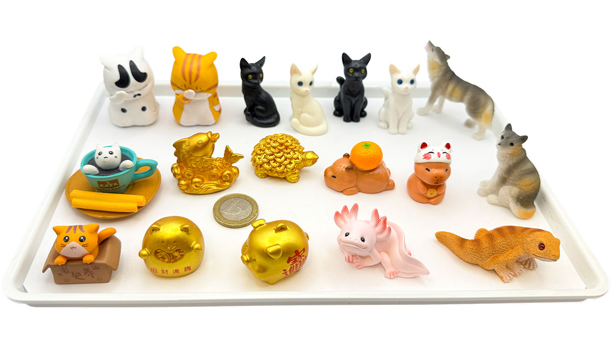 Figur/Glücksbringer (Gold / Glück/ Katze / Eidechse / Axolotl / Capybara)